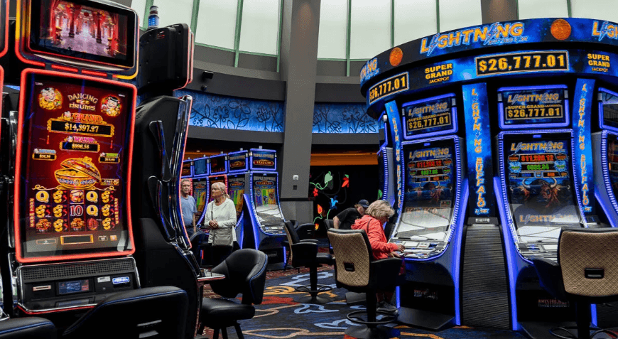 How to read an online casino platform like a tech user